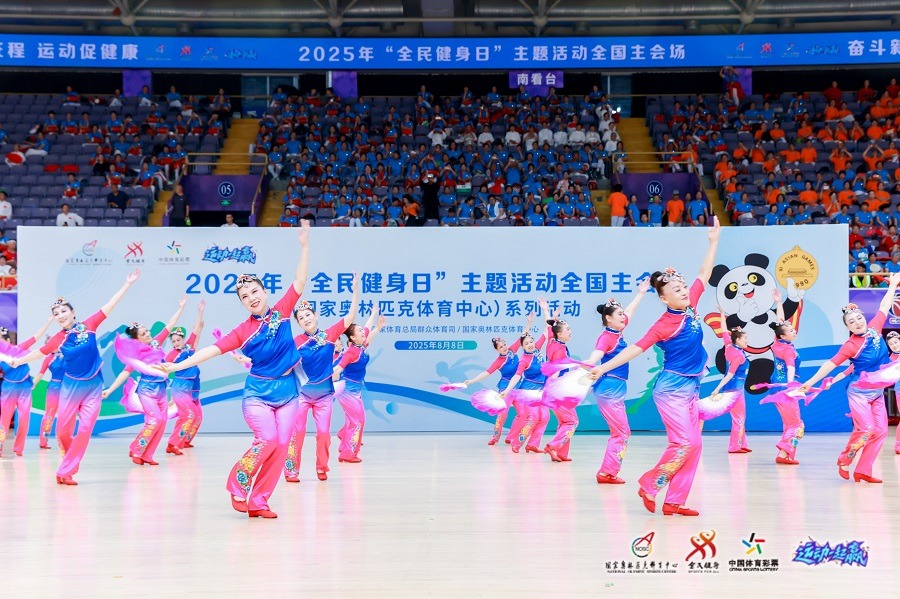 多伦多蓝鸟队在季后赛外卡轮不敌光芒被横扫