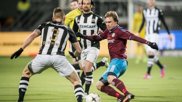 场不到30 场不到30