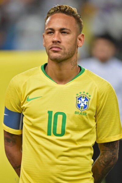 容深度和出 容深度和出